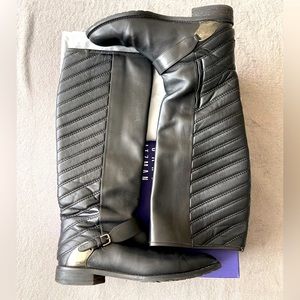 Stuart Weitzman pull on leather boots, size 6, knee high, in very good condition